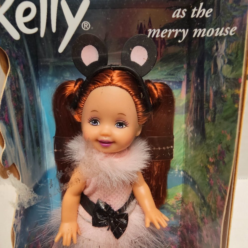 New Swan Lake Kerstie as the Merry Mouse Mini Doll Barbie Kelly Red B2839 Mattel - Picture 5 of 11